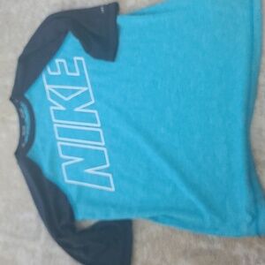 UPF 40 Nike Swim Rashguard Boys Size Large